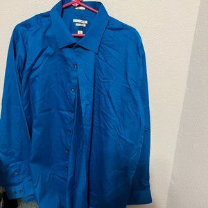 Van Heusen  Sateen 18 & 1/2 long sleeve dress shirt royal blue